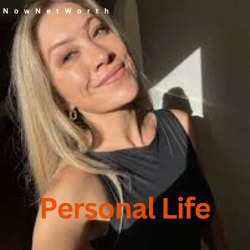 Mandie Kaii Net Worth 